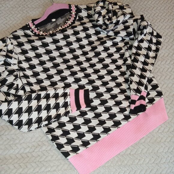 Printed Sweater - Picture 7 of 7